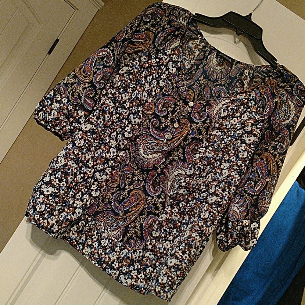 Paisley print top